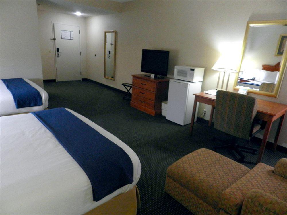 Holiday Inn Express Anderson I-85 - Exit 27- Highway 81 By Ihg Zimmer foto